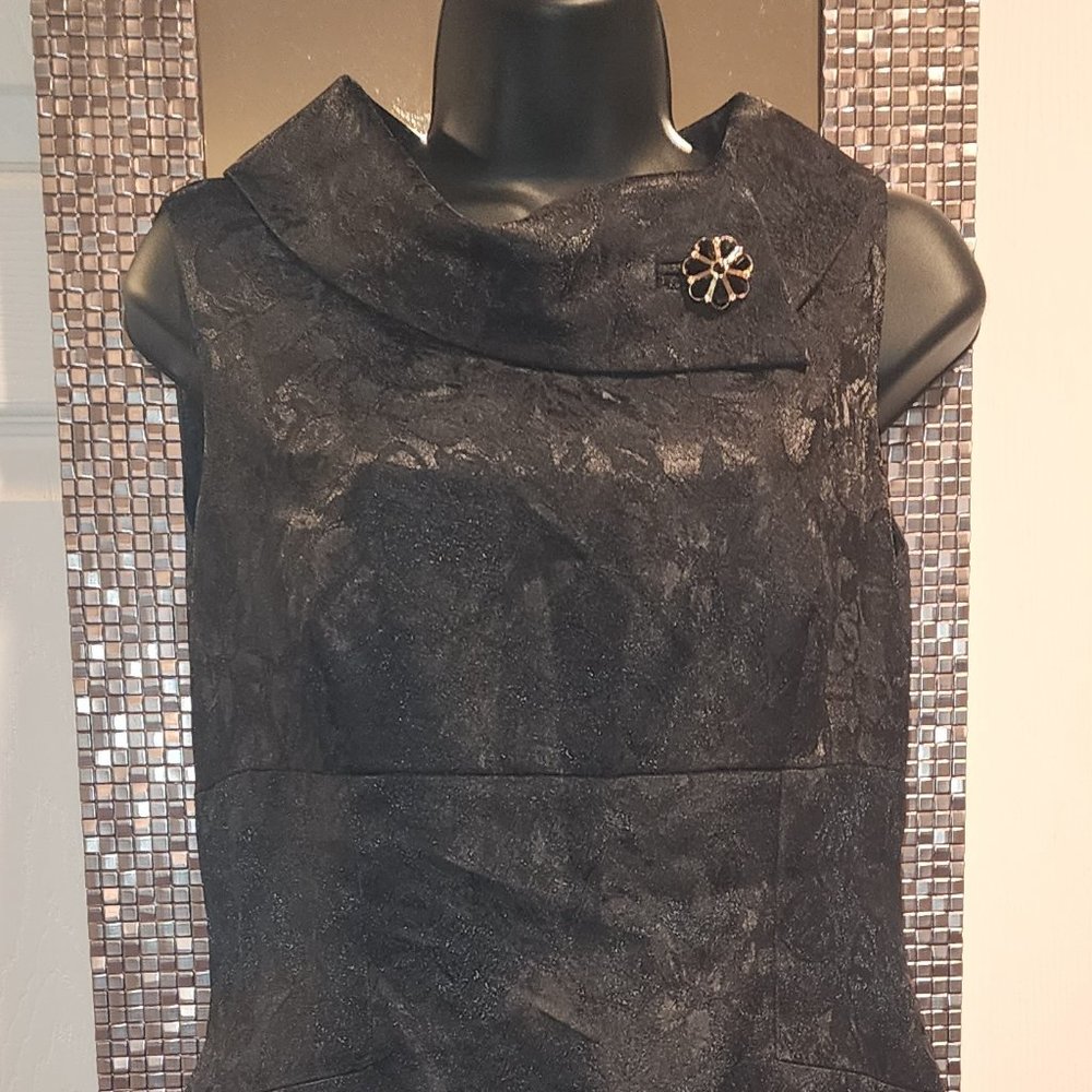 Tahari Arthur S. Levine black paisley short dress, size 8